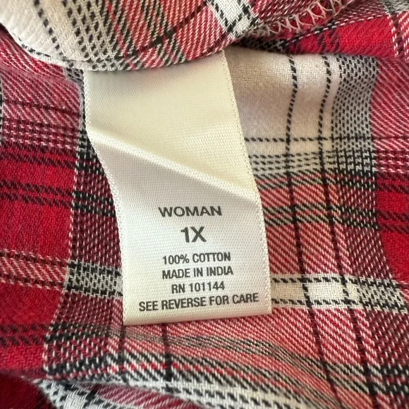 Dressbarn Red Plaid Button-Up Shirt | Size 1X | Classic Cozy Style - Picture 4 of 4